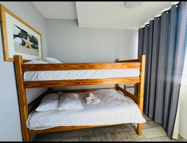 1.5 BEDROOM APARTMENT FOR SALE IN POINT